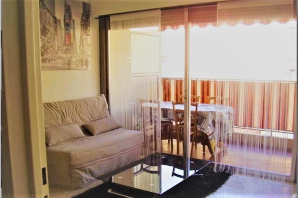 Grand Studio Nice Proche Plages Et Promenade Des Anglais Apartment Exterior photo